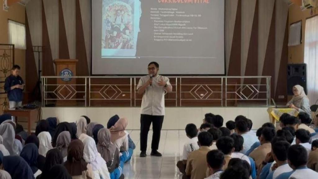 Perkuat Nasionalisme Siswa, Densus 88 AT Polri Edukasi Cegah Radikalisme di SMAN 2 Ciamis