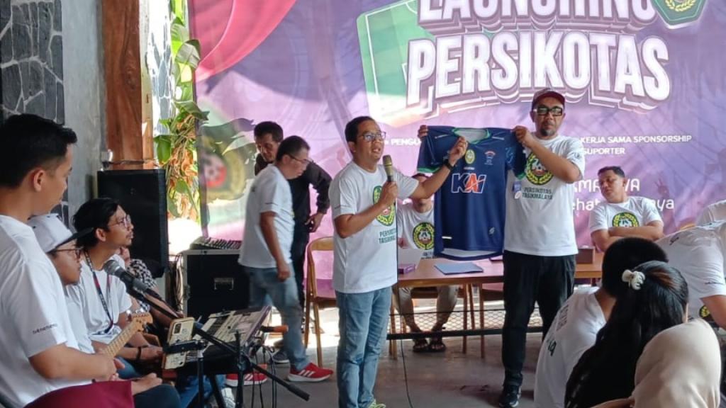 Persikotas FC Resmi Luncurkan Jersey Baru dengan Warna Ikonik untuk Berlaga di Liga 3 Seri 2 2024