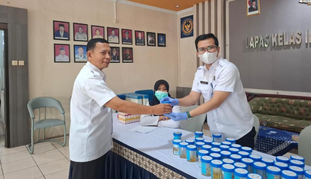 Petugas dan WBP Lapas Kelas II B Tasikmalaya Jalani Tes Urine, ini Hasilnya