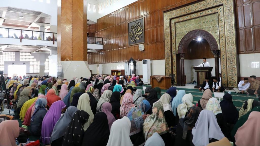 Pj Wali Kota Tasikmalaya Ajak Warga Jaga Perdamaian dalam Peringatan Maulid Nabi Muhammad SAW