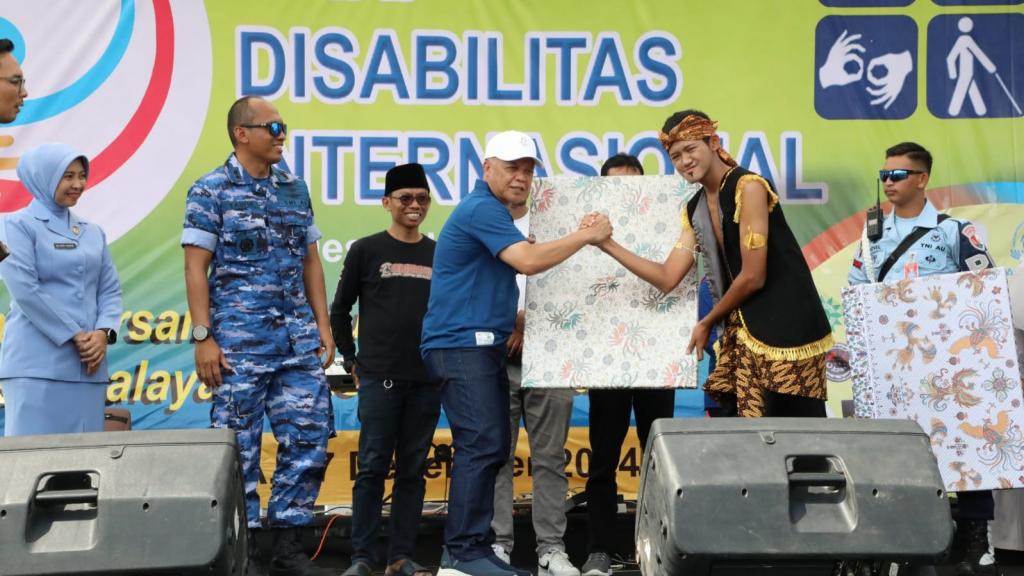 Pj Wali Kota Tasikmalaya Apresiasi Lanud Wiriadinata dalam Peringatan Hari Disabilitas Internasional