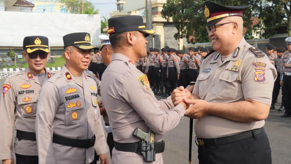 Polres Ciamis Gelar Upacara Kenaikan Pangkat Pengabdian