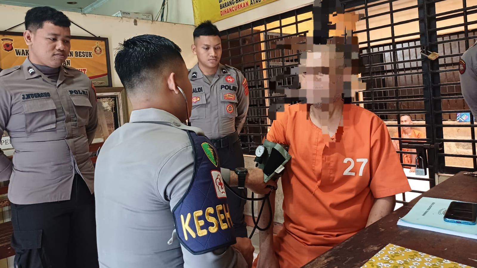 Polres Ciamis Lakukan Pemeriksaan Kesehatan Rutin Tahanan