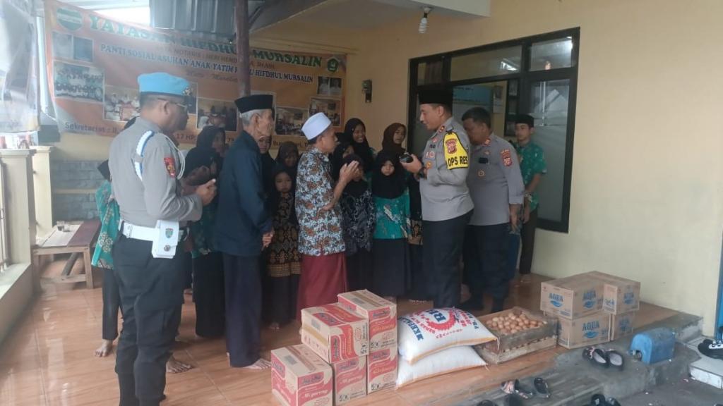 Polres Tasikmalaya Kota Gelar Bakti Sosial di Panti Asuhan Yayasan Hifdhul Mursalin