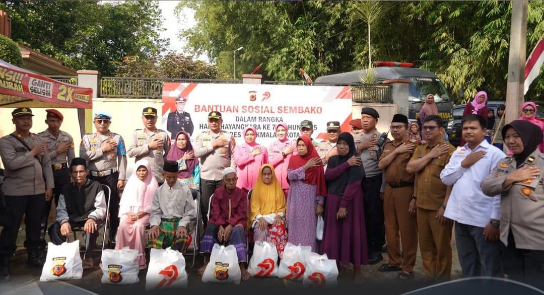Polres Tasikmalaya Kota Gelar Bakti Sosial di Tamansari Peringati Hari Bhayangkara ke-79