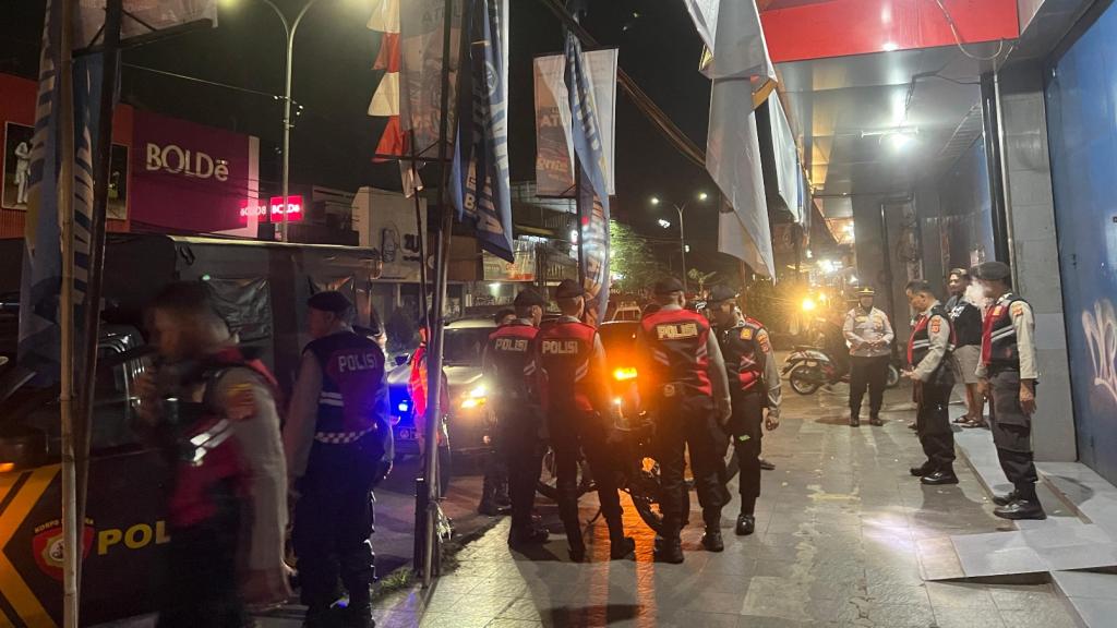 Polres Tasikmalaya Kota Gelar Patroli Malam dan Penyekatan Perbatasan untuk Cegah Kejahatan Jalanan