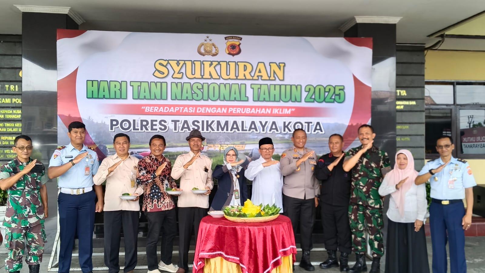 Polres Tasikmalaya Kota Gelar Silaturahmi dan Syukuran Hari Tani Nasional 2025