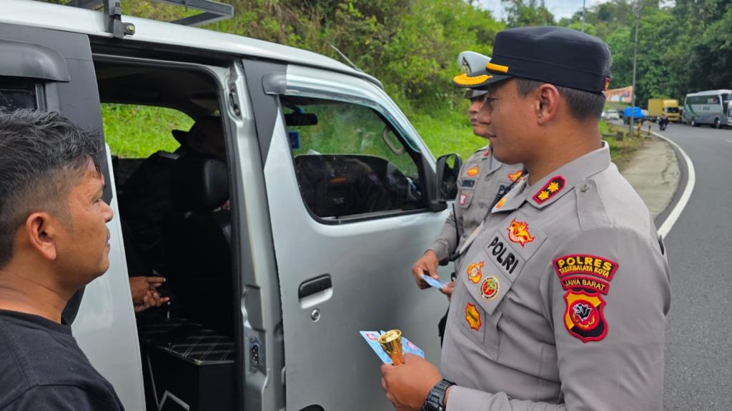 Polres Tasikmalaya Kota Lakukan Penyekatan di Jalur Gentong, Antisipasi Pelajar Ikut Aksi Buruh ke Jakarta