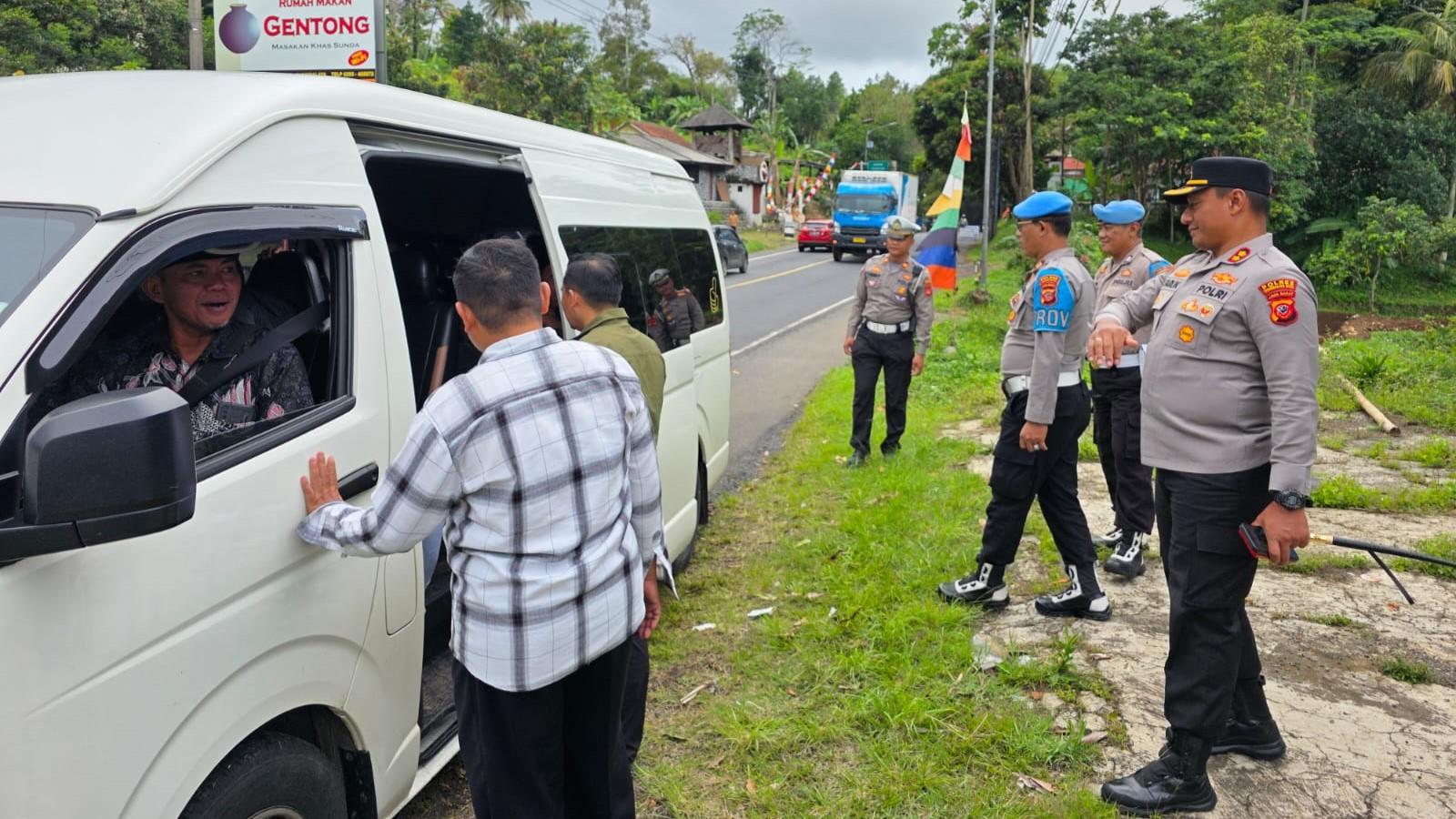 Polres Tasikmalaya Kota Lakukan Penyekatan di Jalur Gentong, Antisipasi Pelajar Ikut Aksi Buruh ke Jakarta
