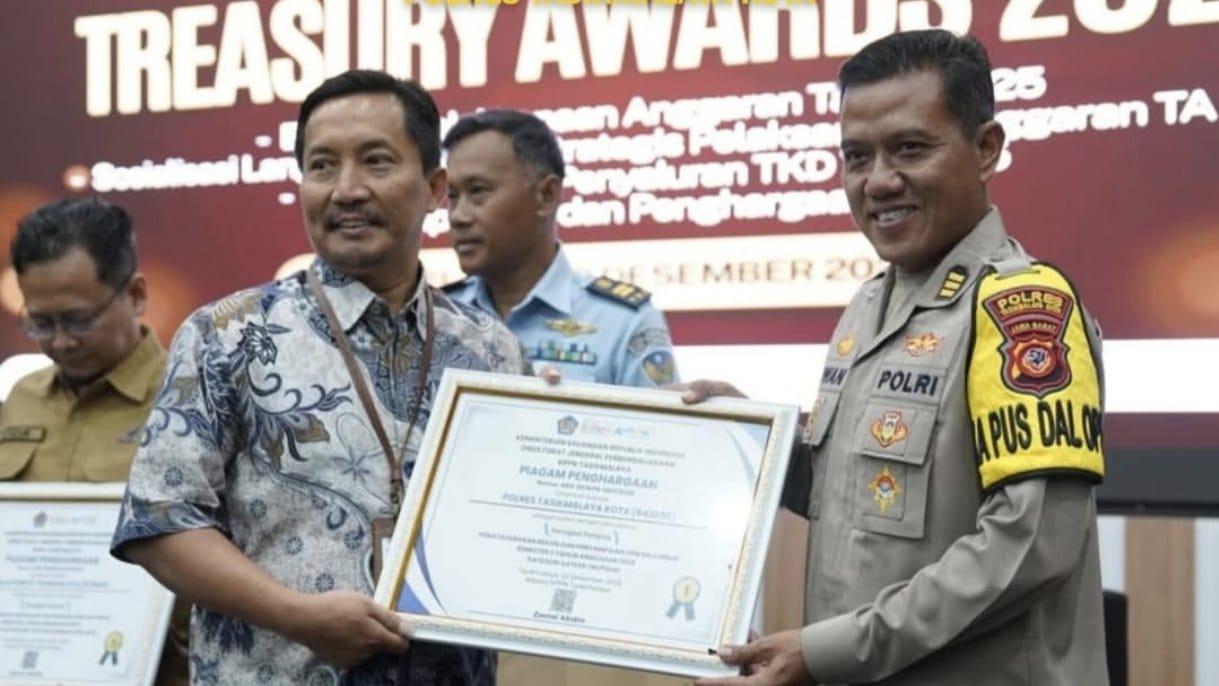 Polres Tasikmalaya Kota Raih Tiga Penghargaan di Tasikmalaya Treasury Award 2025