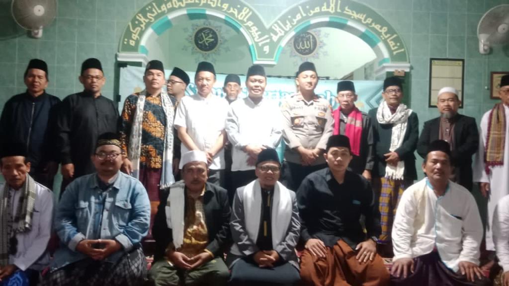 Polsek Mangkubumi Tasikmalaya Gelar Subuh Keliling, Ajak Warga Sukseskan Pilkada 2024 dengan Damai