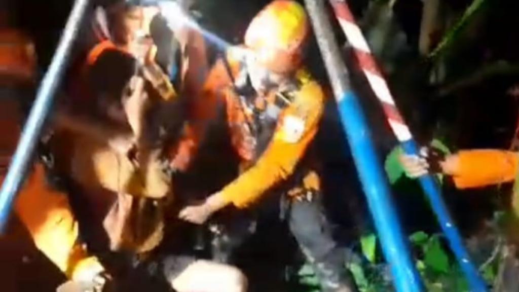 Remaja di Ciamis Selamat Setelah Tercebur Sumur Sedalam 20 Meter