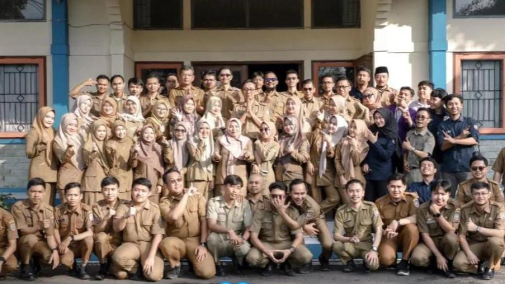 Rotasi Jabatan di Ciamis: Suasana Haru Warnai Perpisahan Kadis Kominfo Tino Armyanto Lukman Slamet