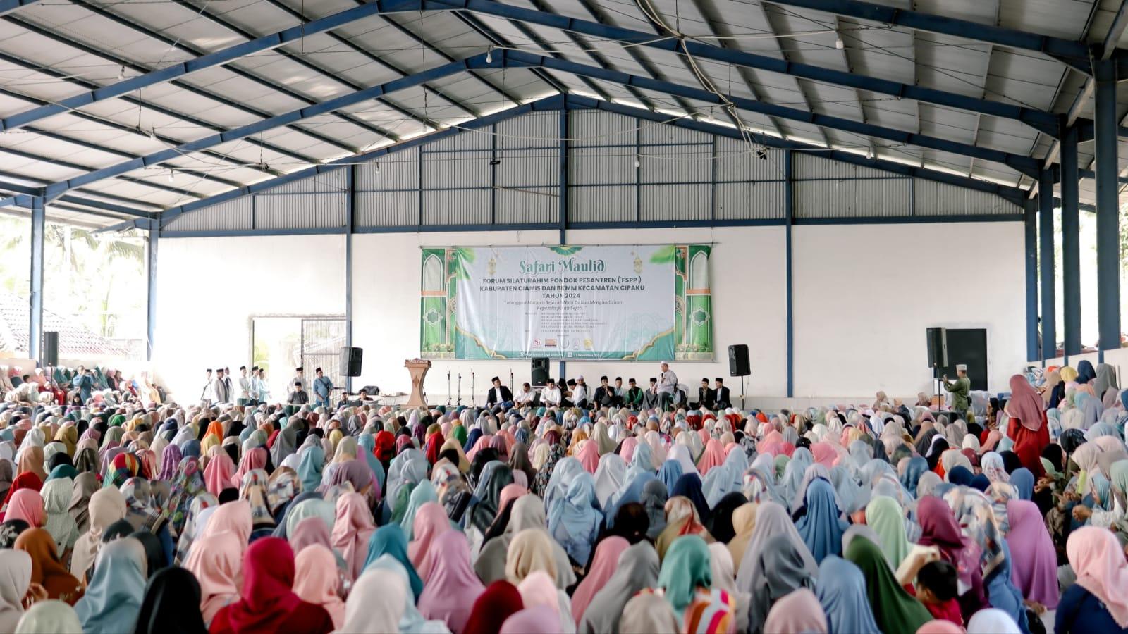 Safari Maulid Ciamis 2024: Herdiat-Yana Dapat Dukungan Ribuan Warga untuk Pilkada