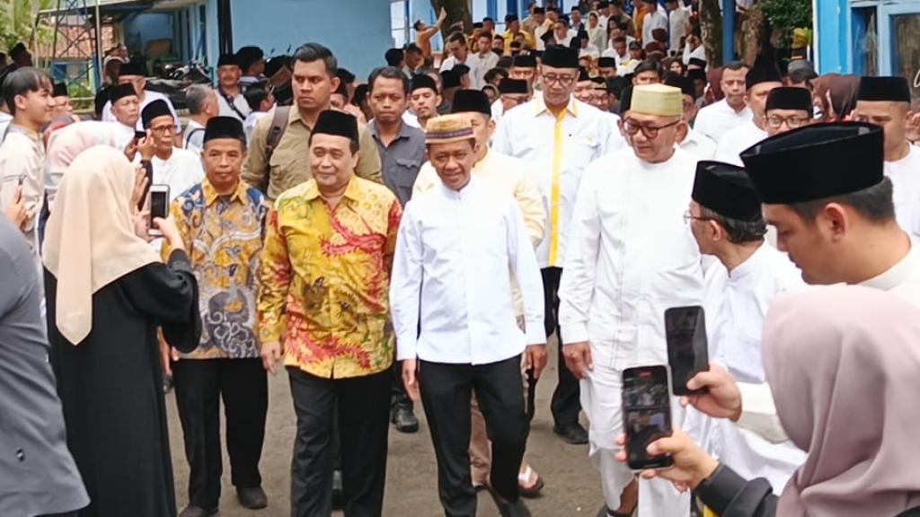 Safari Ramadan di Ciamis, Ketum Golkar Dukung Kewirausahaan Santri