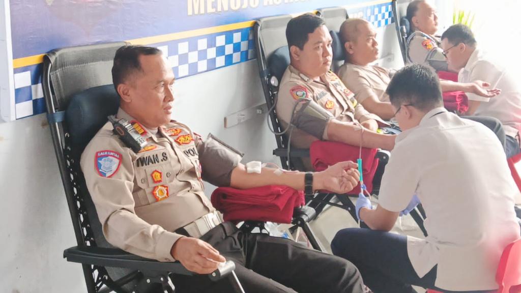 Sambut HUT ke-70, Satlantas Polres Ciamis Gelar Donor Darah