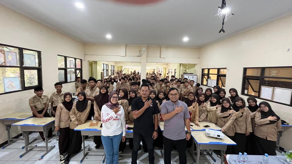 Satgaswil Jabar Densus 88 Gandeng Eks Napiter, Sosialisasi Bahaya Radikalisme di SMA Negeri 9 Tasikmalaya