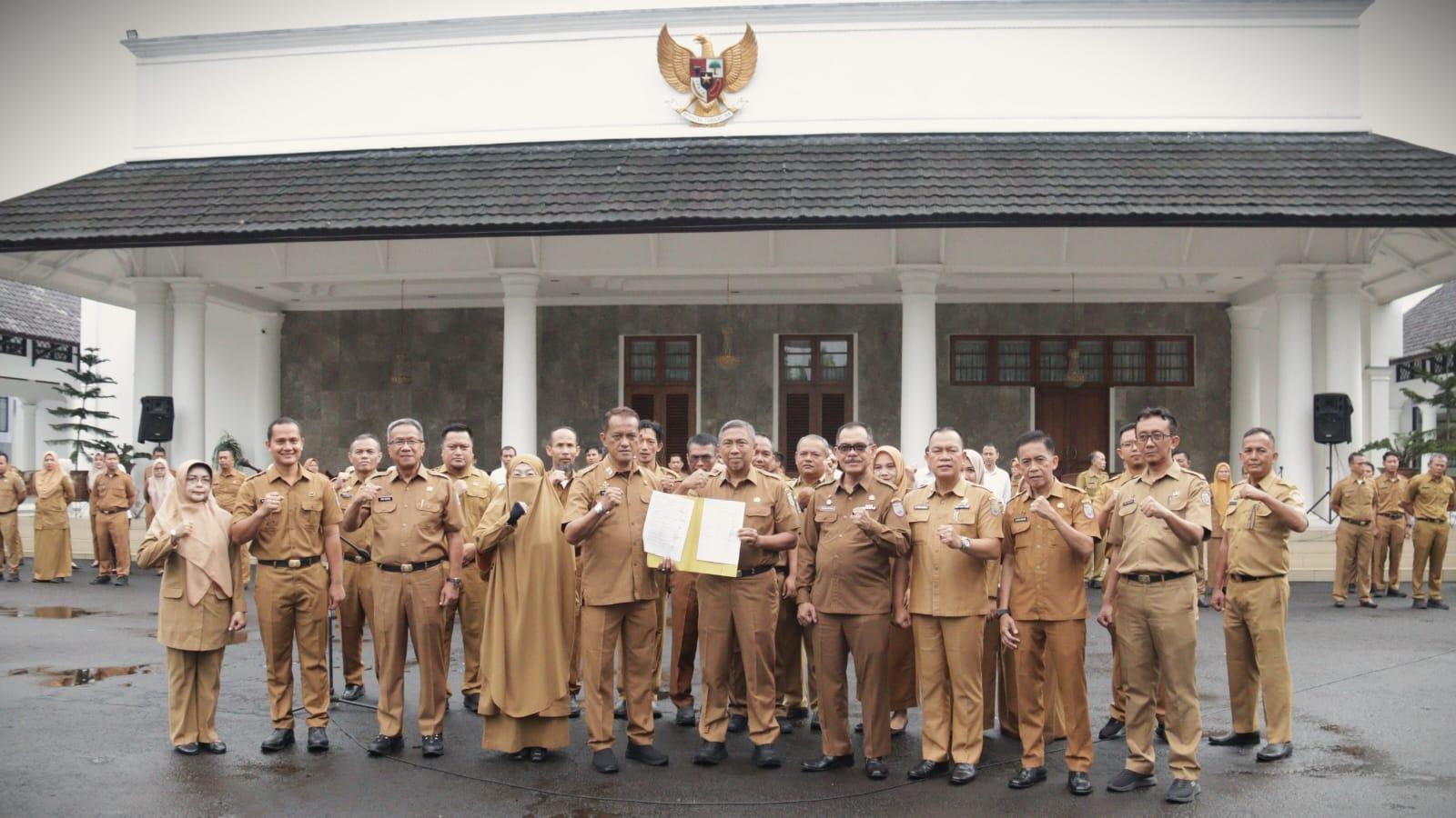 Sekda Ciamis Tekankan Komitmen ASN Bangun Bangsa dengan Budaya BerAKHLAK
