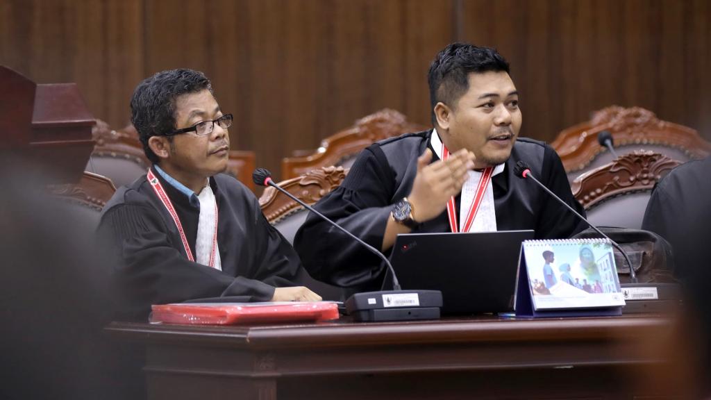 Sengketa PSU Pilkada Tasikmalaya, Iwan- Dede Gugat KPU ke MK Tuding Penetapan Paslon Tidak Sesuai Prosedur