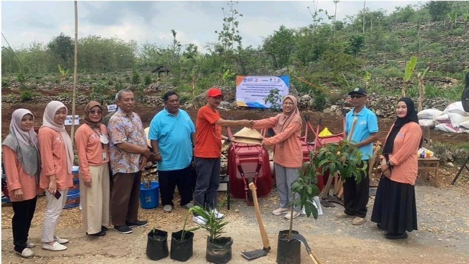 Serah Terima Aset Hibah Kosabangsa 2024 dan Peresmian Kebun Hortikultura, Langkah Konkret Dukung Pencegahan Stunting di Sumberwungu