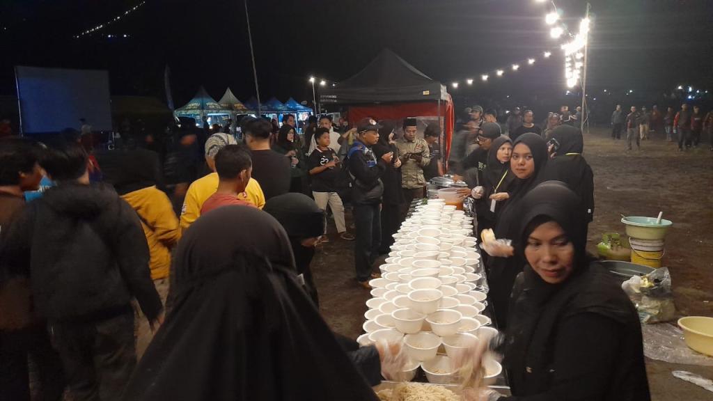 Si Jum Tasikmalaya Hadir di Arena TAPA Sahityarsa Pasir Datar Galunggung, Bagikan 1.000 Porsi Bakso