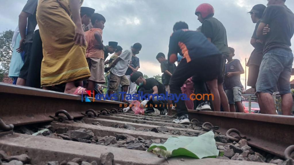 Siswi SMK Tewas Tertabrak Kereta Api di Manonjaya Tasikmalaya, Korban Terseret 20 Meter