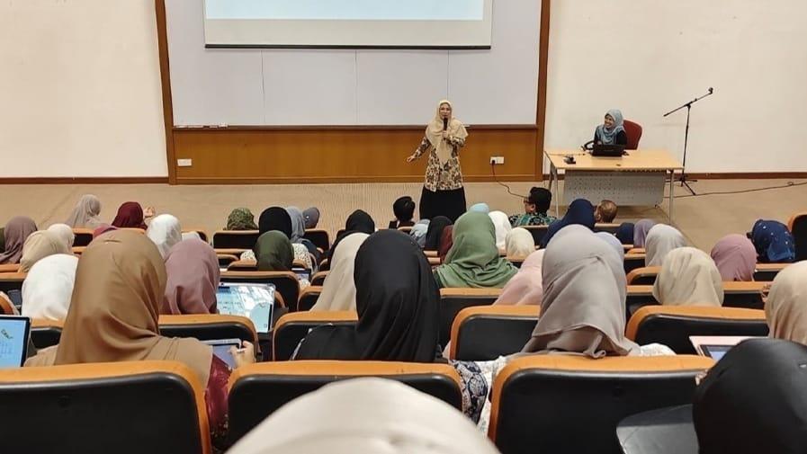 STIKes Muhammadiyah Ciamis dan UiTM Malaysia Gelar Kuliah Pakar sebagai Implementasi MoA