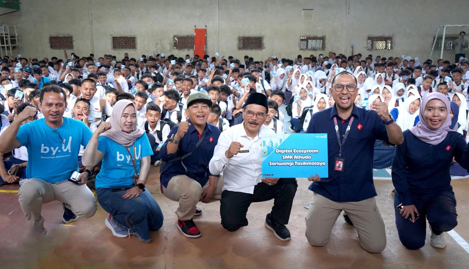 Telkomsel Dukung Digitalisasi Pembelajaran di SMK Al-Huda Sariwangi Lewat Platform Skul.id dan Internet BAIK