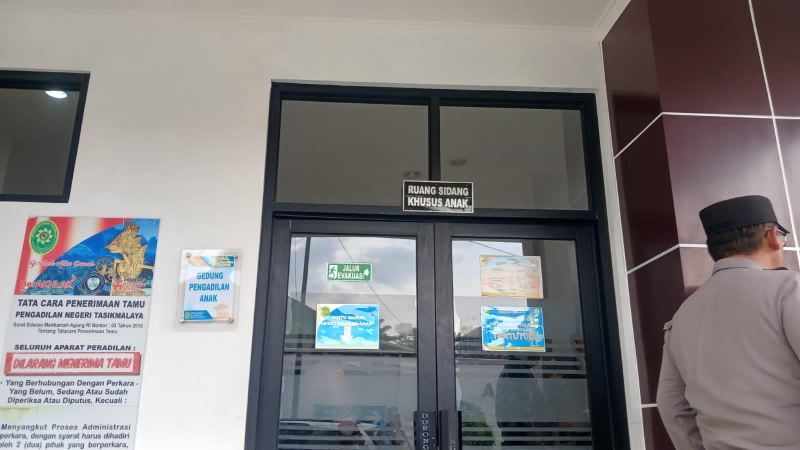 Terbukti Bersalah, 4 Terdakwa Kasus Penganiayaan di Jalan Mayor SL Tobing Tasikmalaya Divonis 1 Tahun 8 Bulan