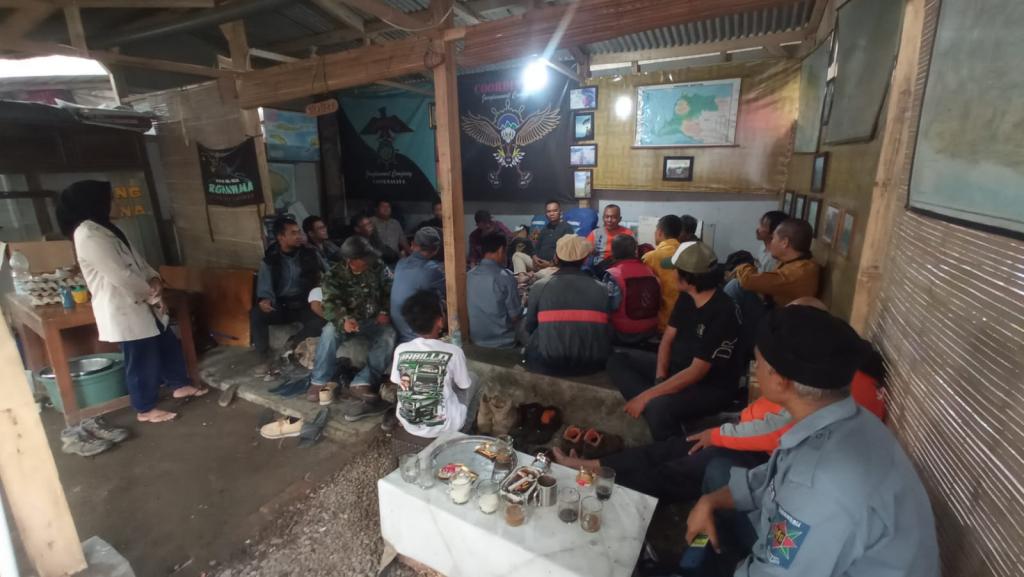 Tiga Pendaki yang Sempat Hilang di Gunung Balease Tiba dengan Selamat di Tasikmalaya