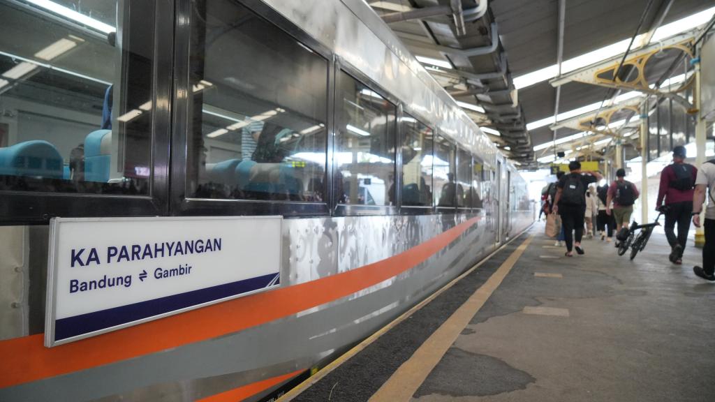 Tiket Dapat Dipesan H-45, PT KAI Daop 2 Bandung Sediakan Tarif Parsial untuk Kereta Parahyangan