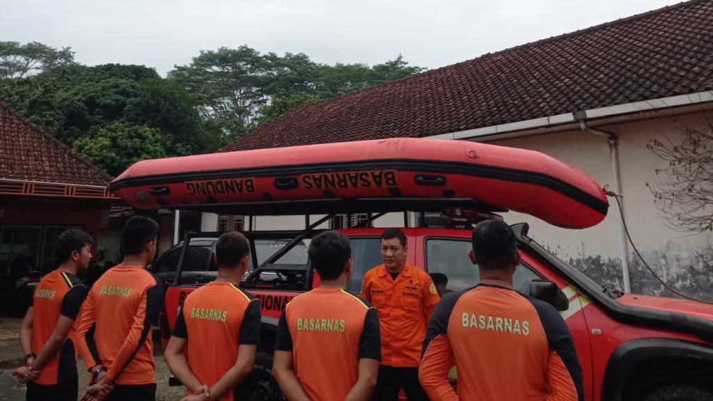 Tim SAR Lanjutkan Pencarian Pelajar yang Melompat ke Sungai Citanduy Banjar