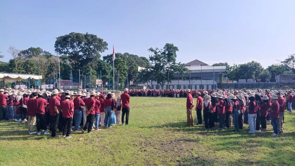 Unper Tasikmalaya Lepas 916 Mahasiswa untuk KKN di Tasikmalaya dan Ciamis