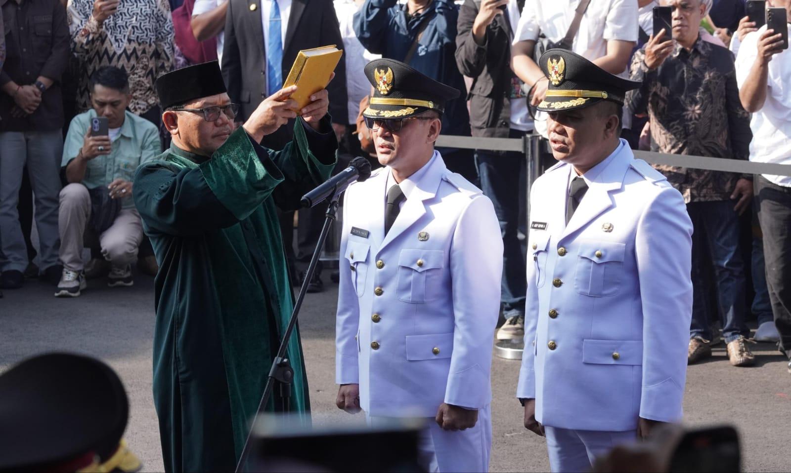 Usai Dilantik, Cecep-Asep Siap Jalankan Komitmen Layani Rakyat Tasikmalaya