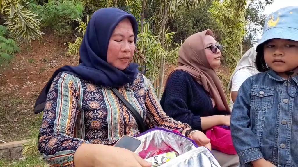 Bahagianya Rani, Ngidam Bertemu Presiden Dapat Bingkisan Perlengkapan Bayi dari Ibu Iriana Jokowi