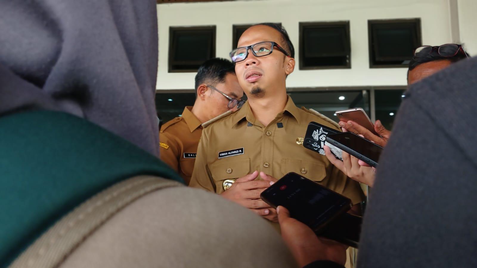 Viman-Diky Gunakan Mobil Dinas Lama, Anggaran Mobdin Baru Dialihkan untuk Kesejahteraan Masyarakat