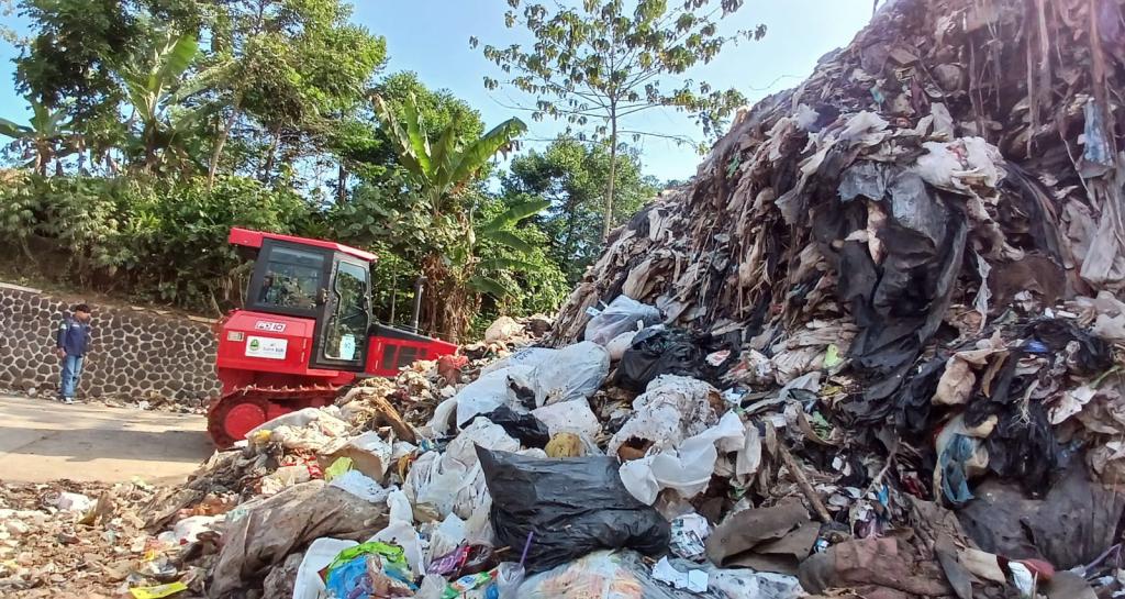 Volume Sampah Meningkat Selama Perayaan HUT ke-23 Kota Tasikmalaya