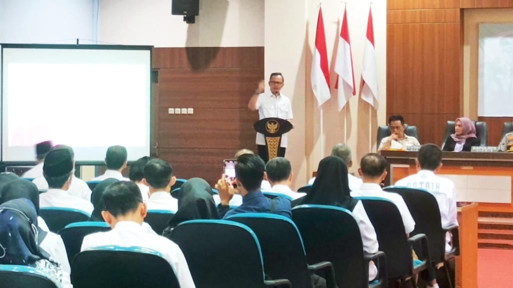 Wamendagri Bima Arya Dorong Kemandirian Fiskal Daerah di Ciamis