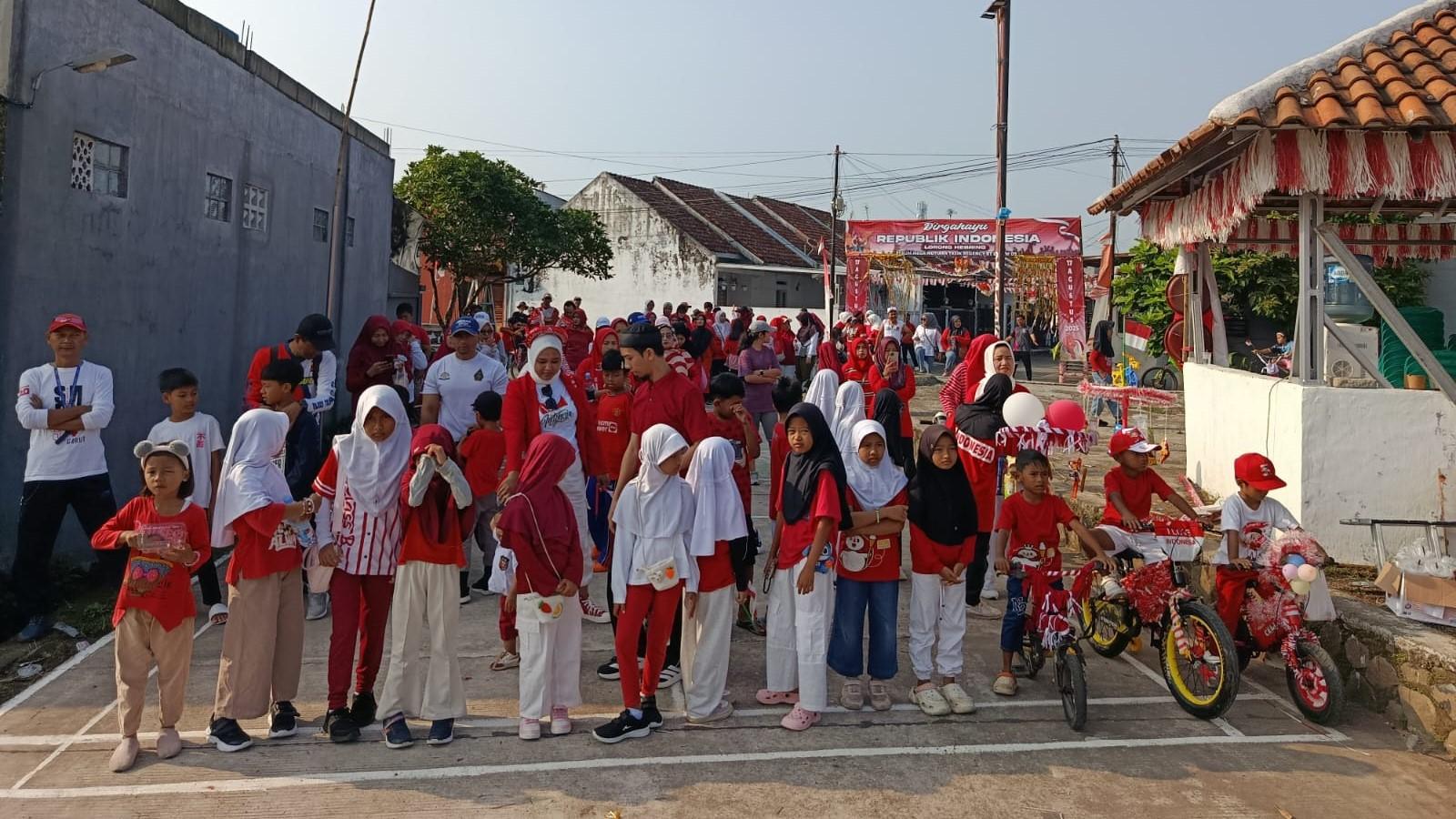 Warga Perum Mega Mutiara Tasik Regensi Gelar Jalan Santai dan Karnaval Meriahkan HUT ke-80 RI: Jaga Kerukunan dan Pererat Persaudaraan