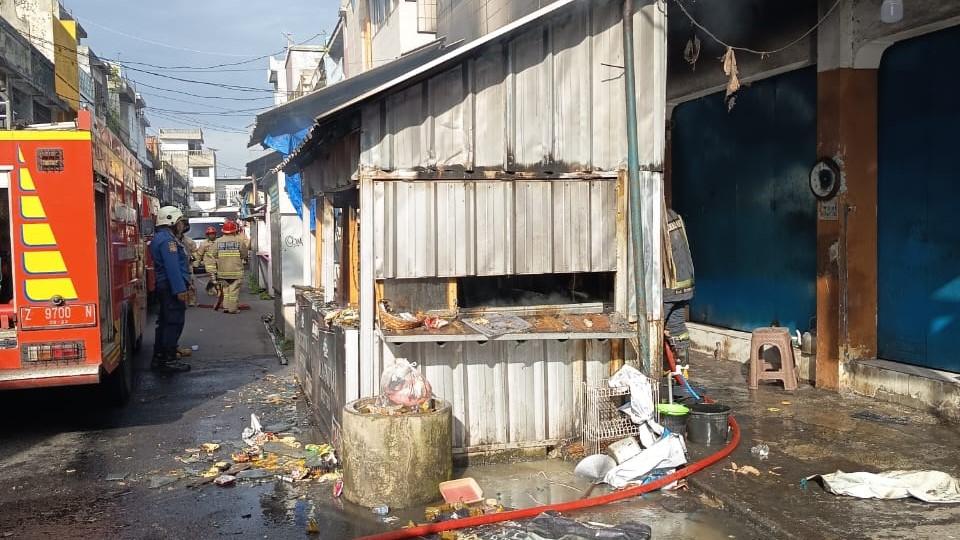 Warung di Pasar Karlis Tasikmalaya Terbakar, Satu Pedagang Alami Luka Bakar