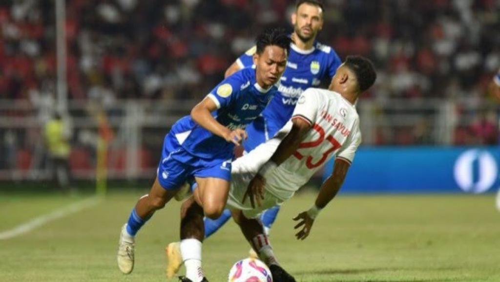 Persib Bandung Gagal Segel Juara Lebih Cepat Gegara Tumbang 0-1 dari Malut United