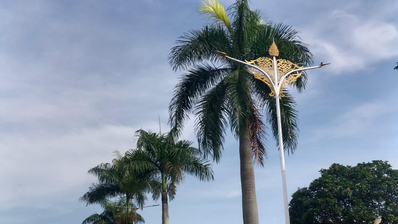 PJU Ornamen Bernuansa Sunda Mulai Dipasang di Jalan Letnan Harun Tasikmalaya