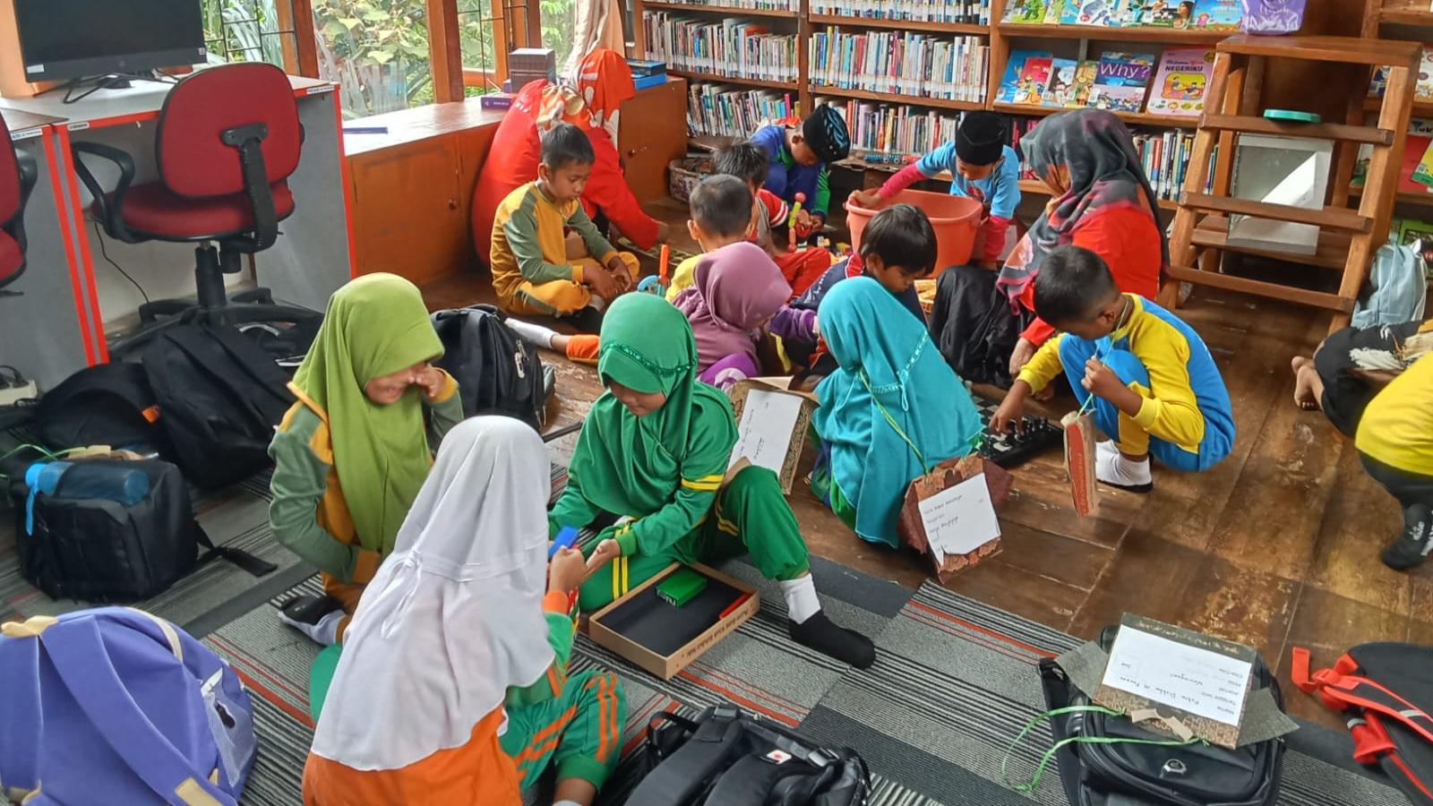 Wisata Baca di Kawali Tanamkan Minat Literasi Sejak Dini