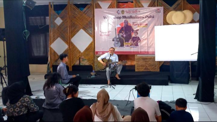 Workshop Musikalisasi Puisi Semarakkan Festival Seni Akhir Tahun Syukur Waktu ke-13