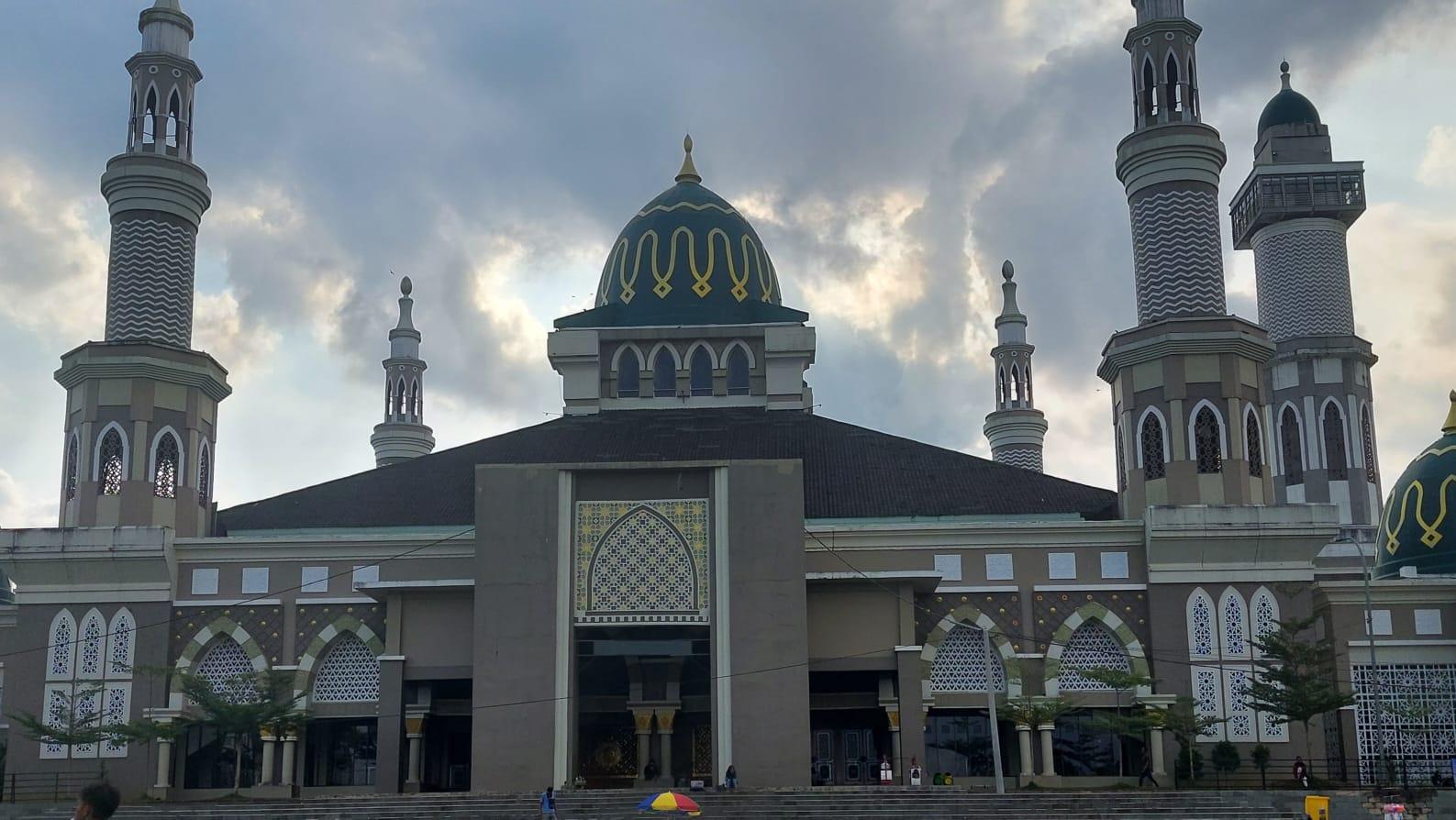 Jadwal Sholat Hari Ini di Kabupaten Tasikmalaya, Jumat 20 Juni 2025
