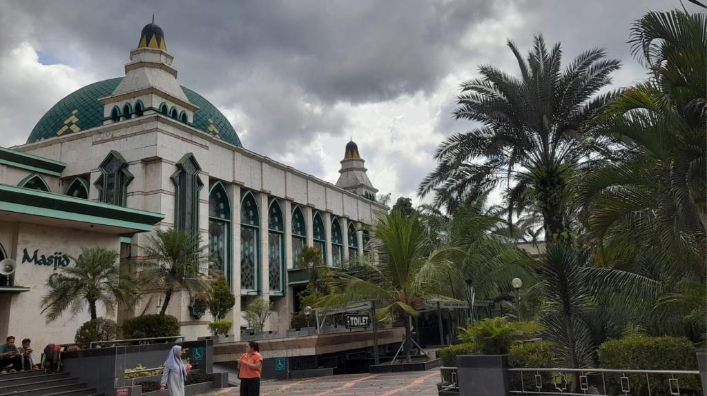 Jadwal Sholat Hari Ini di Kabupaten Ciamis, Sabtu 18 April 2026