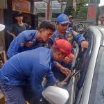Balita Terkunci dalam Mobil di Ciamis, Aksi Cepat Damkar Berhasil Selamatkan Nyawa si Bocah