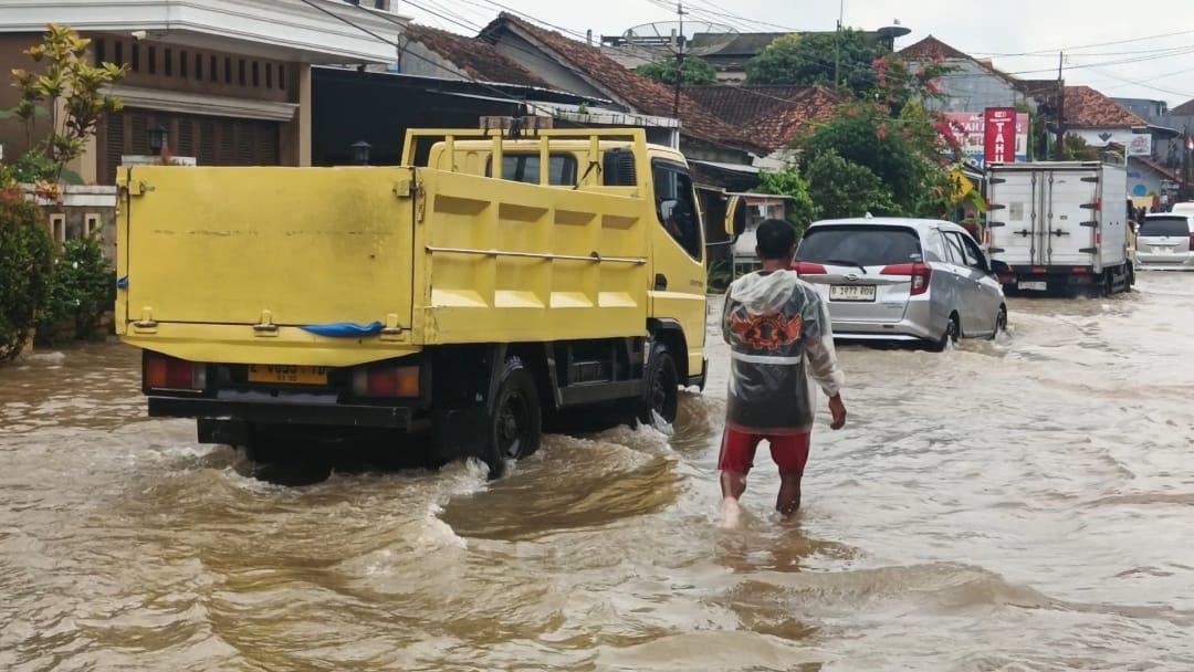 Banjir Rendam Dua Desa di Panumbangan Ciamis, 170 Rumah 217 KK Terdampak