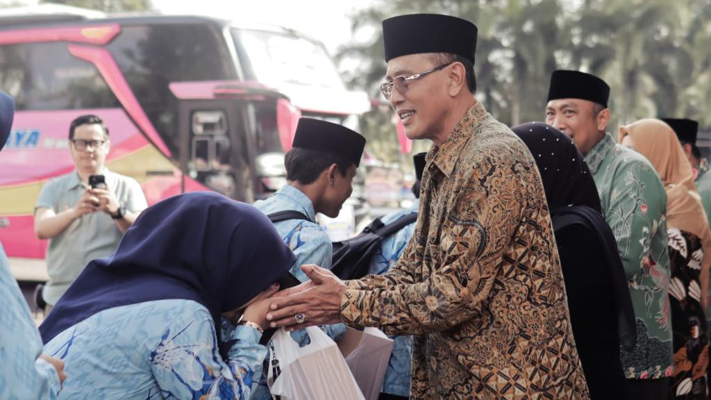 Bupati Ciamis Lepas 22 Kafilah untuk Berlaga di MTQH ke-39 Tingkat Jabar