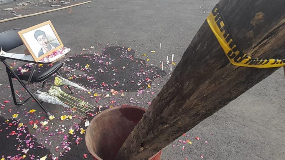 Doa Bersama dan Tabur Bunga di Unper Tasikmalaya untuk Mahasiswa Baru yang Meninggal dalam Insiden Runtuhan Gedung